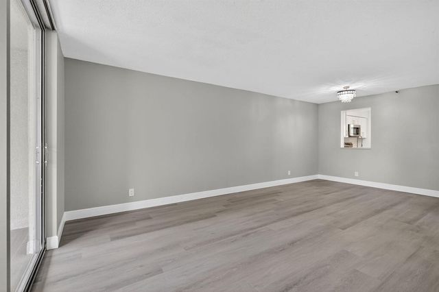 14527 Bonaire Boulevard 309, Delray Beach, FL 33446