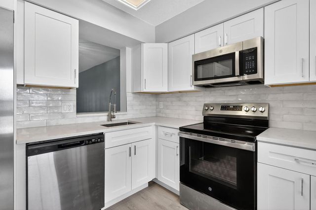 14527 Bonaire Boulevard 309, Delray Beach, FL 33446