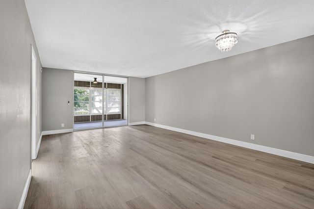 14527 Bonaire Boulevard 309, Delray Beach, FL 33446
