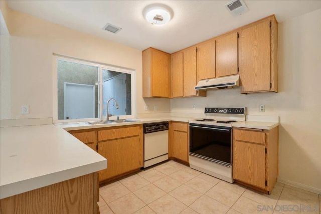 13669 Sycamore Tree, Poway, CA 92064
