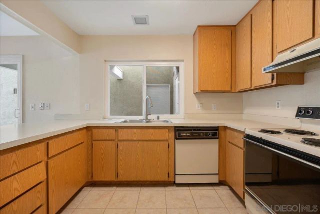 13669 Sycamore Tree, Poway, CA 92064