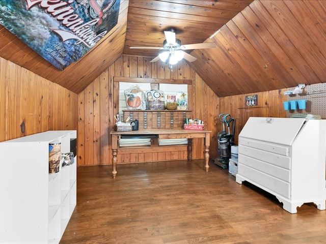 823 S Crockett Street, Sherman, TX 75090