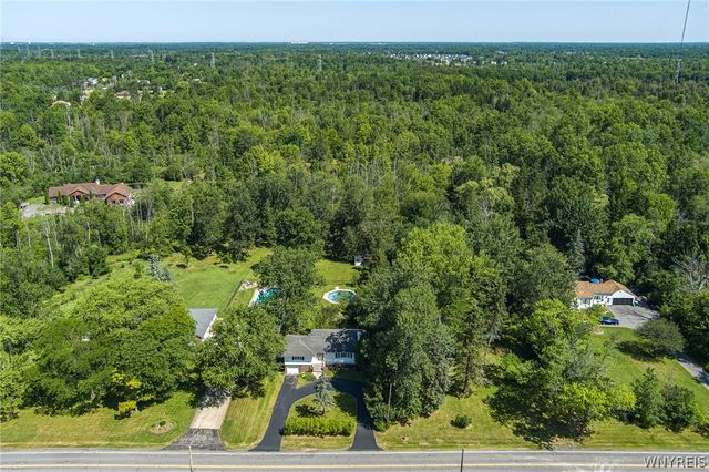 1361 Staley Road, Grand Island, NY 14072
