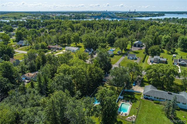 1361 Staley Road, Grand Island, NY 14072