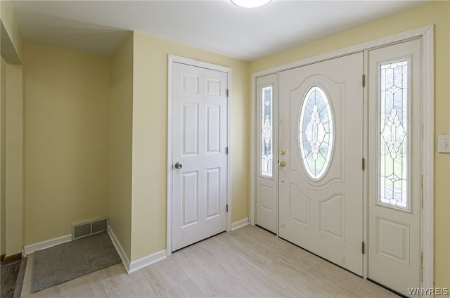 1361 Staley Road, Grand Island, NY 14072