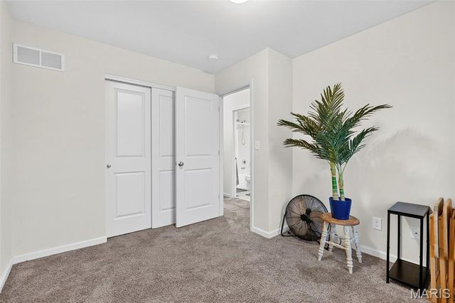 10 Majestic Lakes Court, Moscow Mills, MO 63362
