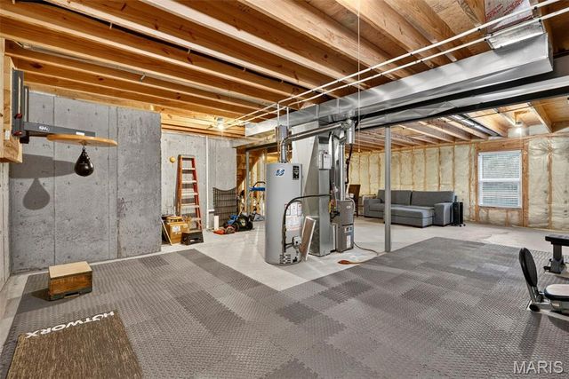 10 Majestic Lakes Court, Moscow Mills, MO 63362