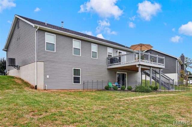 10 Majestic Lakes Court, Moscow Mills, MO 63362