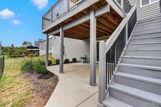 10 Majestic Lakes Court, Moscow Mills, MO 63362