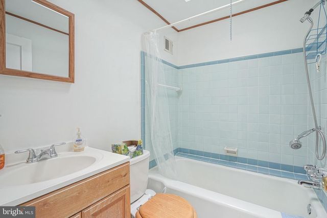 3569 GAUL ST, Philadelphia, PA 19134
