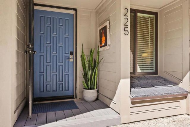 225 Sea Forest Ct, Del Mar, CA 92014