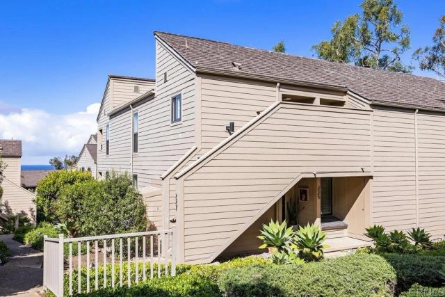 225 Sea Forest Ct, Del Mar, CA 92014