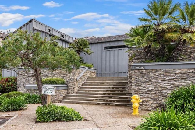 225 Sea Forest Ct, Del Mar, CA 92014