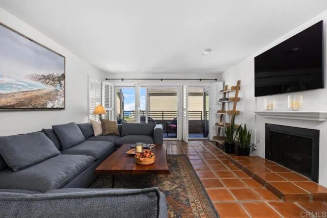 225 Sea Forest Ct, Del Mar, CA 92014