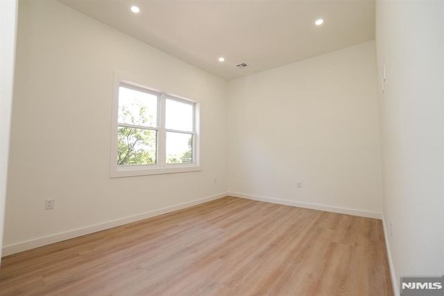 776 Bergen Street 1L, Newark, NJ 07108