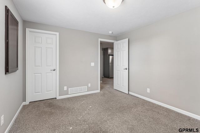 17203 Jackson Avenue, Gretna, NE 68028