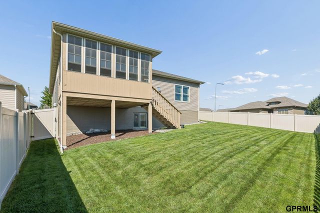 17203 Jackson Avenue, Gretna, NE 68028