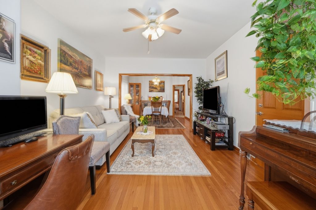 5118 W Byron Street, Chicago, IL 60641 — photo 5