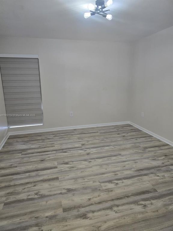 4721 NW 7th St 304-12, Miami, FL 33126