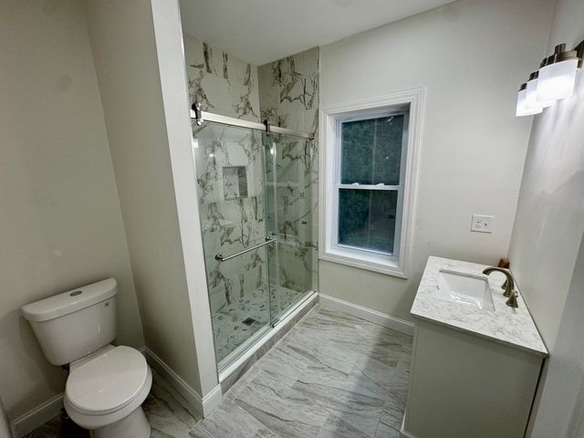 344 Hilldale Ave, Haverhill, MA 01832