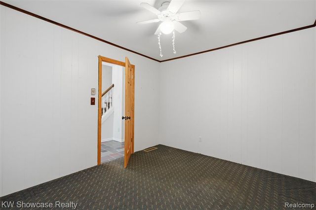 7125 Ridgewood Road, Clarkston, MI 48346