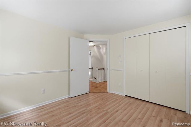 7125 Ridgewood Road, Clarkston, MI 48346