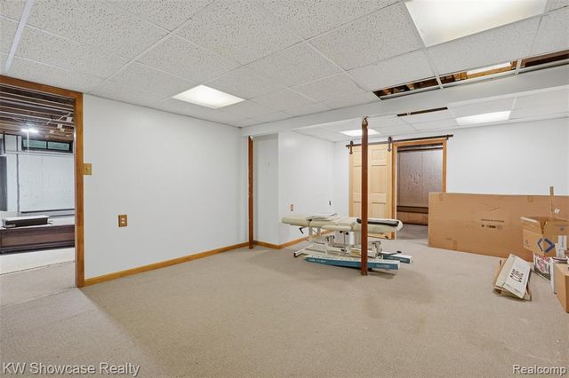 7125 Ridgewood Road, Clarkston, MI 48346