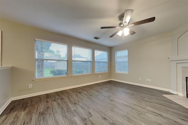 32414 Angler Park, Conroe, TX 77385