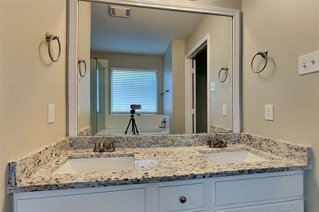 32414 Angler Park, Conroe, TX 77385