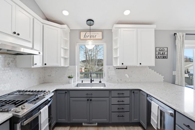 1715 S St. Charles Rd, Spokane Valley, WA 99037