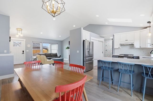 1715 S St. Charles Rd, Spokane Valley, WA 99037