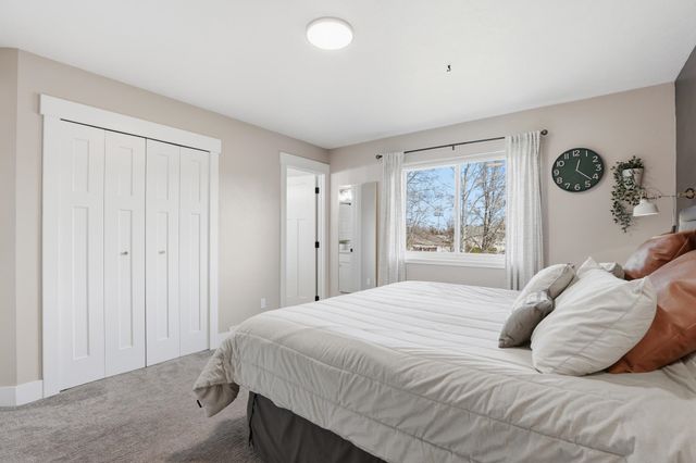 1715 S St. Charles Rd, Spokane Valley, WA 99037