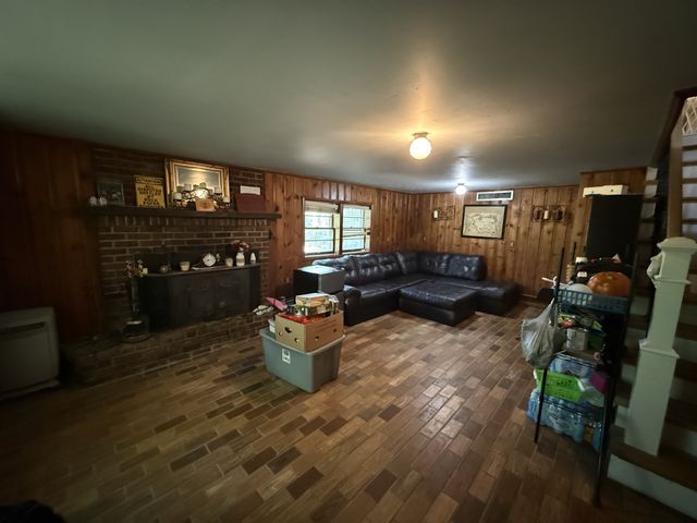 4642 Highway 43, N, Summertown, TN 38483