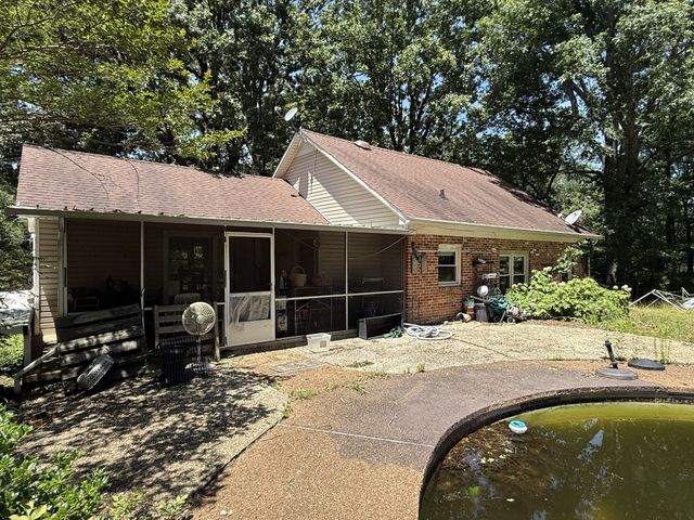4642 Highway 43, N, Summertown, TN 38483