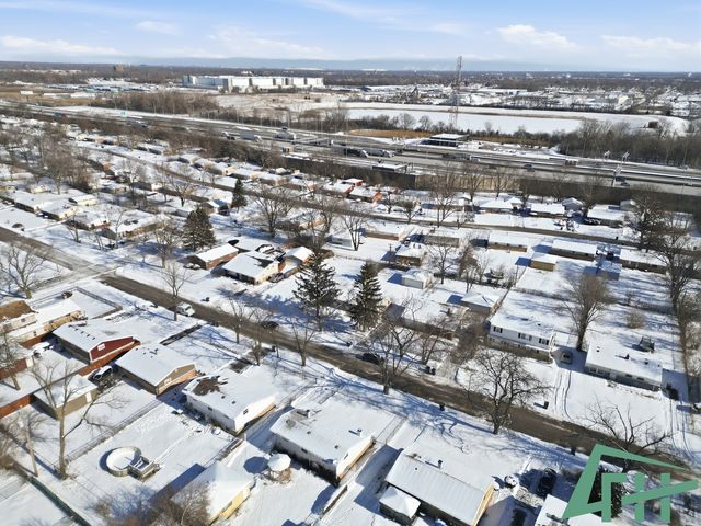 16515 Plymouth Drive, Markham, IL 60428