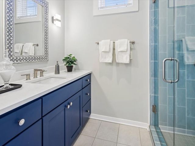 4542 N Leavitt Street, Chicago, IL 60625