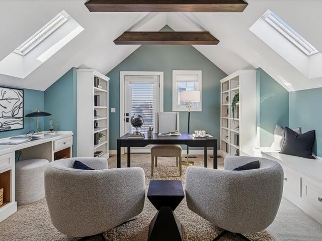 4542 N Leavitt Street, Chicago, IL 60625