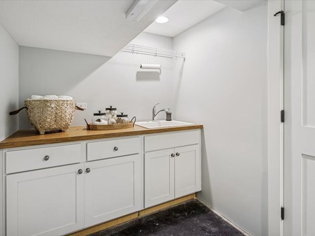 4542 N Leavitt Street, Chicago, IL 60625