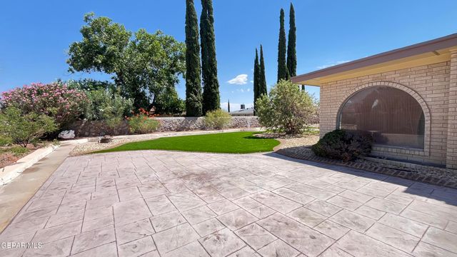 10601 CAUSEWAY Drive, El Paso, TX 79935
