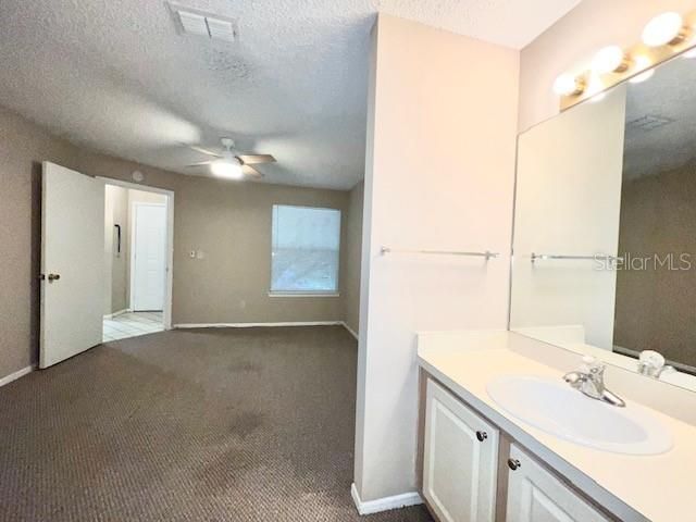 2585 GRASSY POINT DRIVE 215, Lake Mary, FL 32746