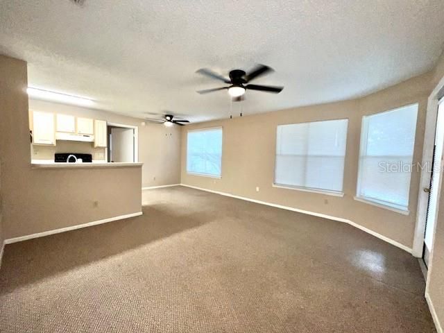 2585 GRASSY POINT DRIVE 215, Lake Mary, FL 32746
