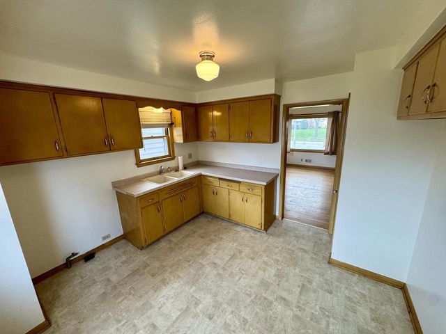 4160 N 69th STREET, Milwaukee, WI 53216
