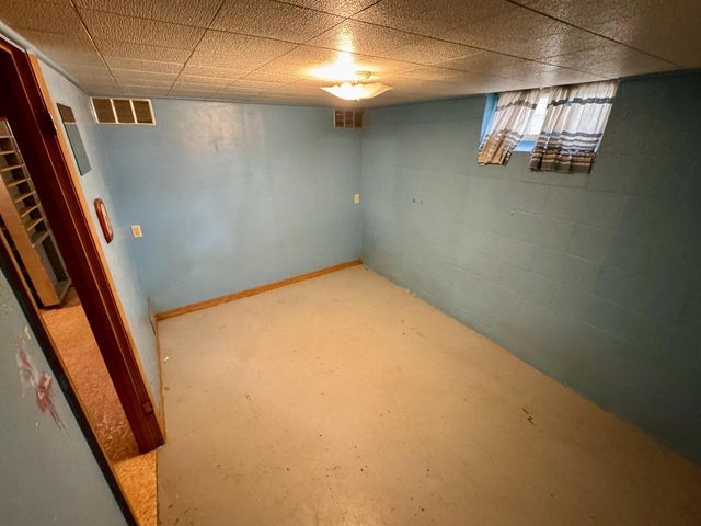 4160 N 69th STREET, Milwaukee, WI 53216
