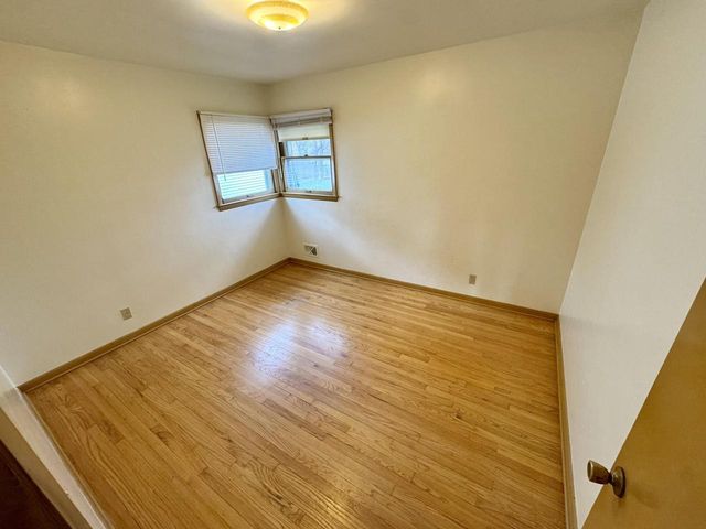 4160 N 69th STREET, Milwaukee, WI 53216
