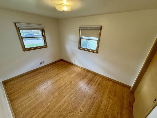 4160 N 69th STREET, Milwaukee, WI 53216