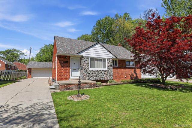 2464 Cornell Street, Dearborn, MI 48124