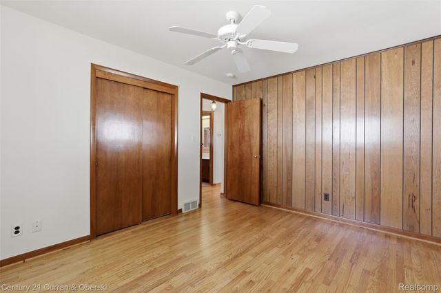 2464 Cornell Street, Dearborn, MI 48124