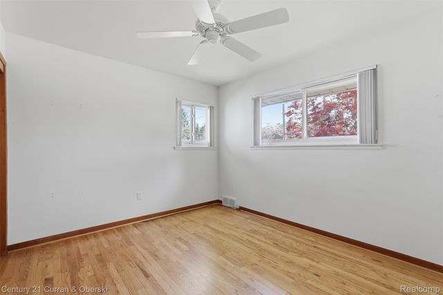 2464 Cornell Street, Dearborn, MI 48124