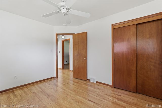 2464 Cornell Street, Dearborn, MI 48124