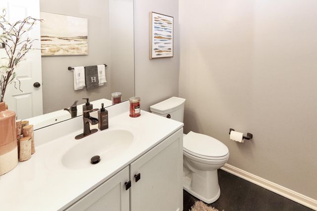 8640 Treeline Drive, Florence, KY 41042